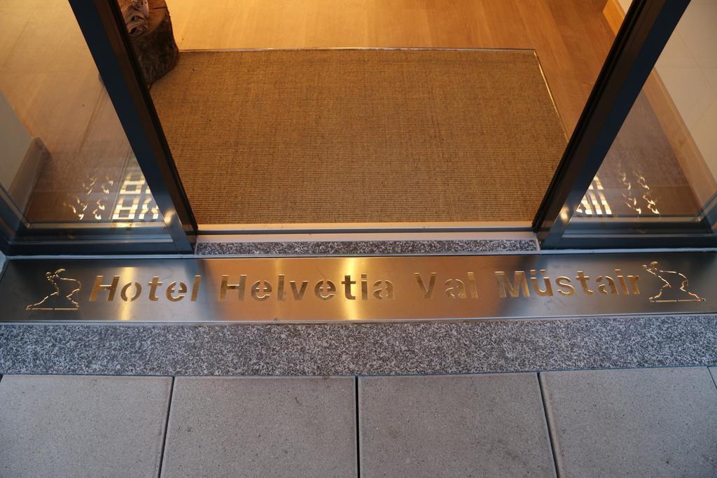 Hotel Helvetia Müstair Extérieur photo