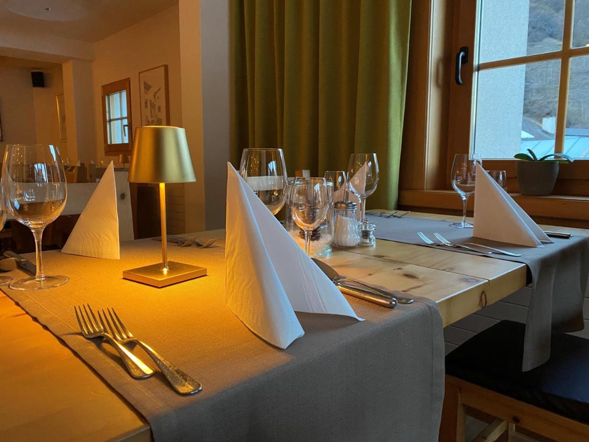Hotel Helvetia Müstair Extérieur photo