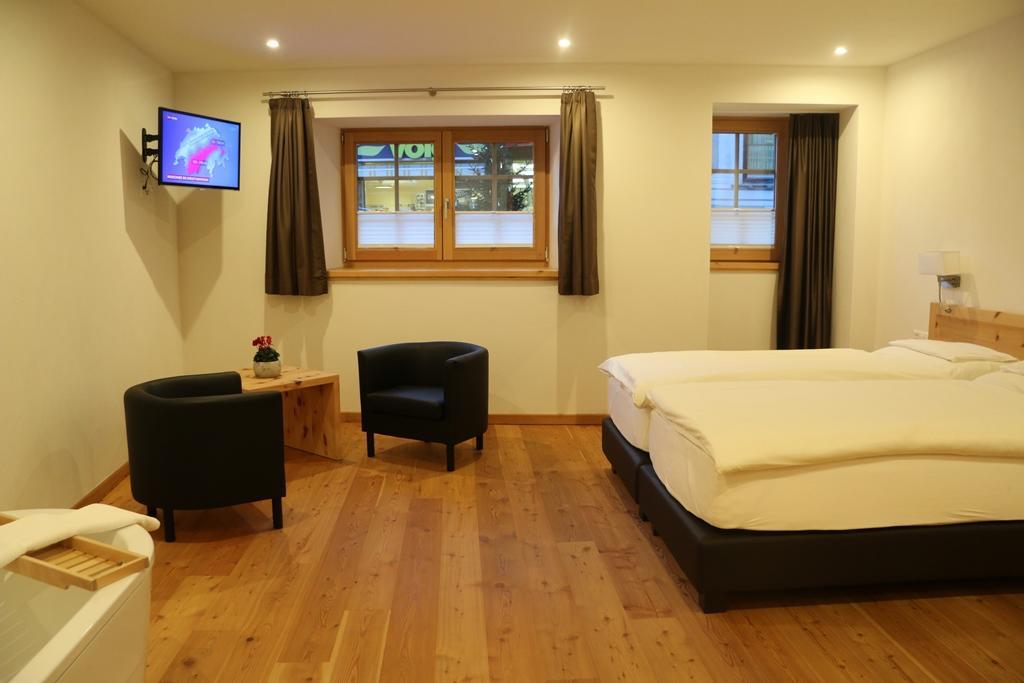Hotel Helvetia Müstair Extérieur photo